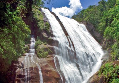 Cachoeira do Gato reabre para visitação em Ilhabela