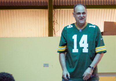 Ídolo do esporte emociona público de Ilhabela