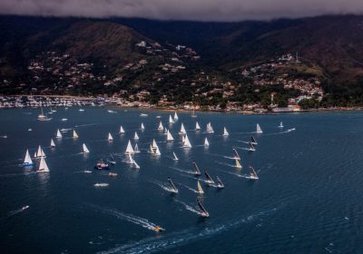 Veleiros da Ilhabela Sailing Week desfilam para a cidade no sábado