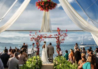 Juliana e Rogério: casamento em Ilhabela com glamour