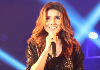 Paula Fernandes encanta Ilhabela
