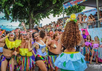 Tendências para o Carnaval 2024 em Ilhabela: Arrase na Folia!