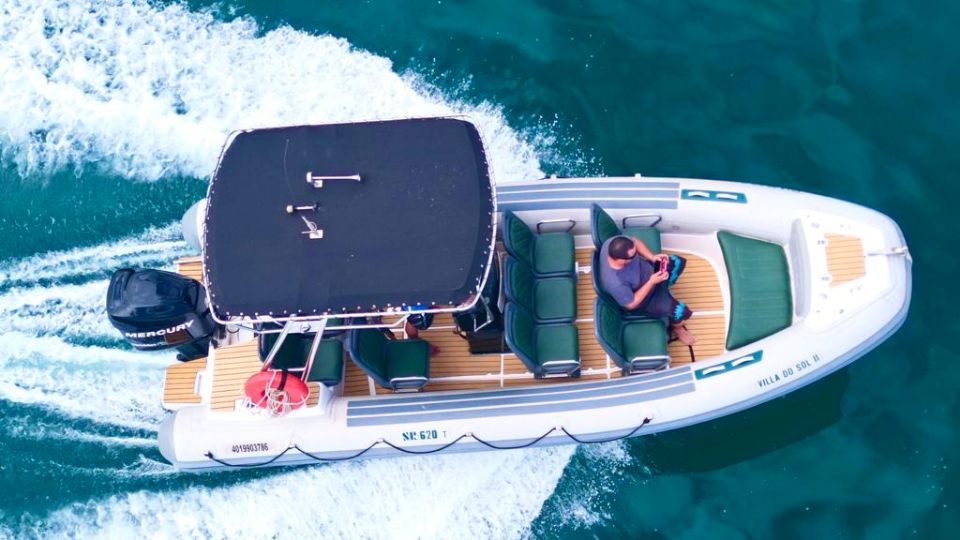 Passeios de Barco Privativos em Ilhabela com o Flexboat Villa do Sol