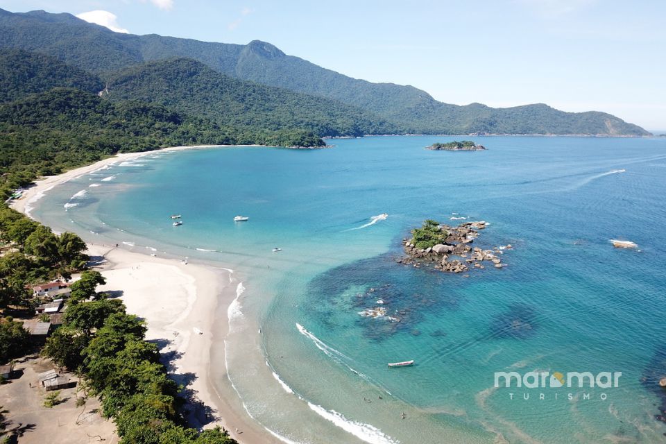 Praia de Castelhanos em Ilhabela - Passeios com desconto de até 40% para o Verão com a Maremar Turismo